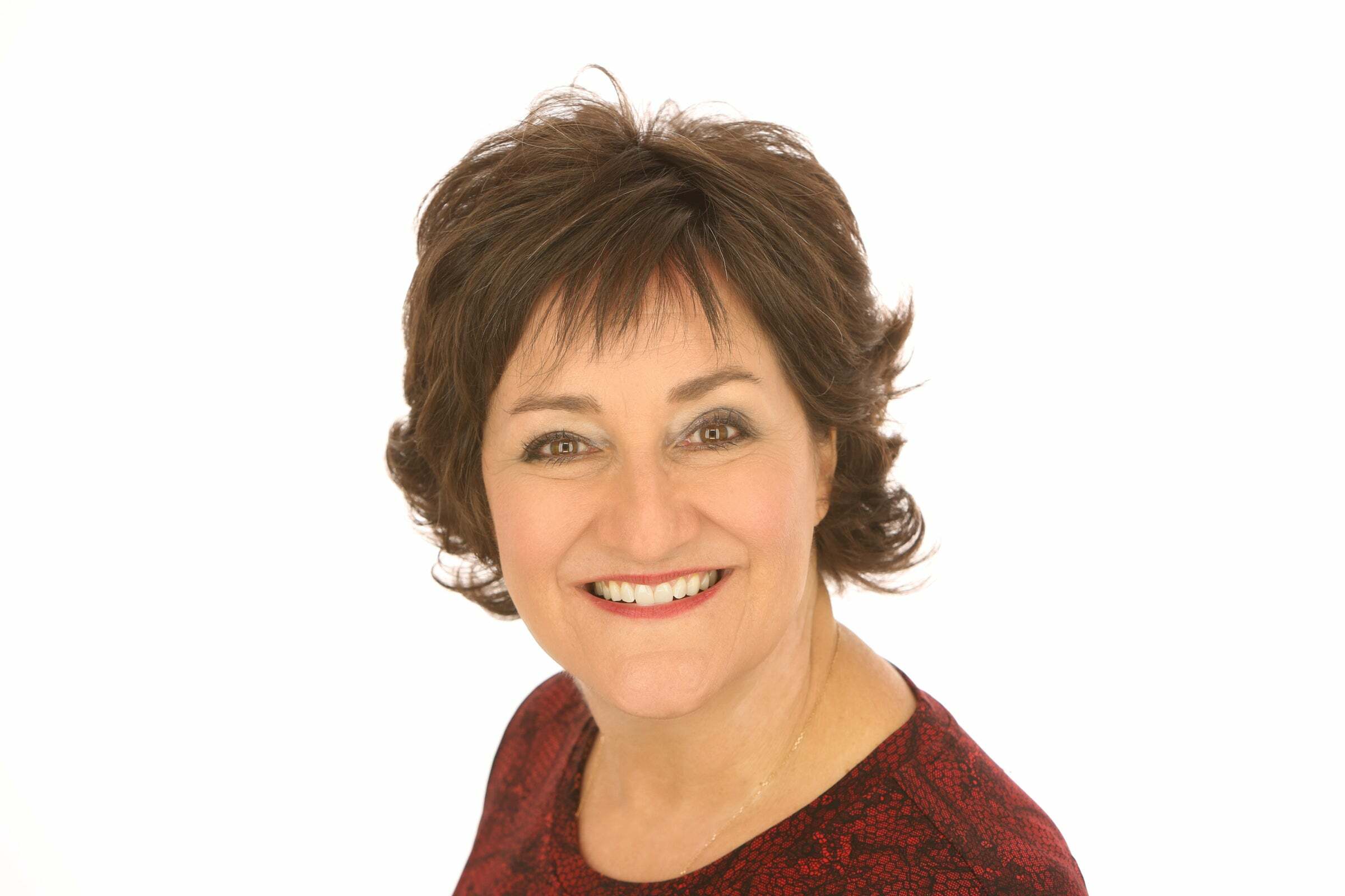 Sue Perry, Real Estate Broker/Real Estate Salesperson in Kill Devil Hills, Seaside Realty