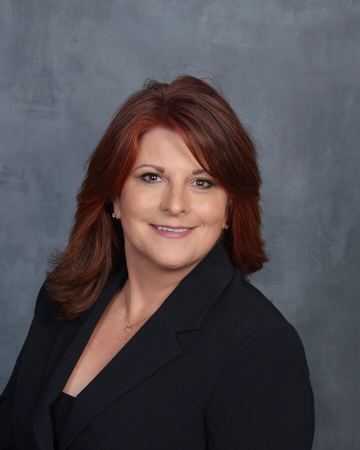 Kimberly Palahnuk,  in Hauppauge, Realty Connect