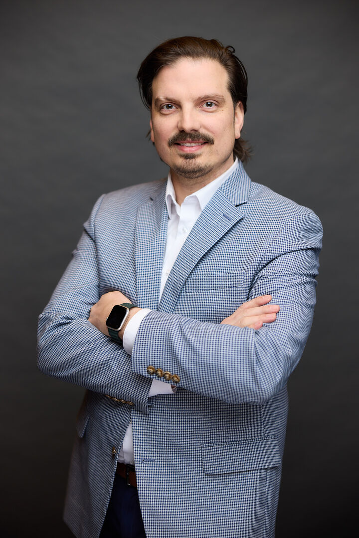 Alex Lischak, Real Estate Broker/Owner in Syracuse, Bridgeway Realty