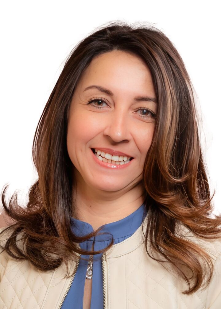 Mary Jane Camacho, Associate Real Estate Broker in Corpus Christi, North East