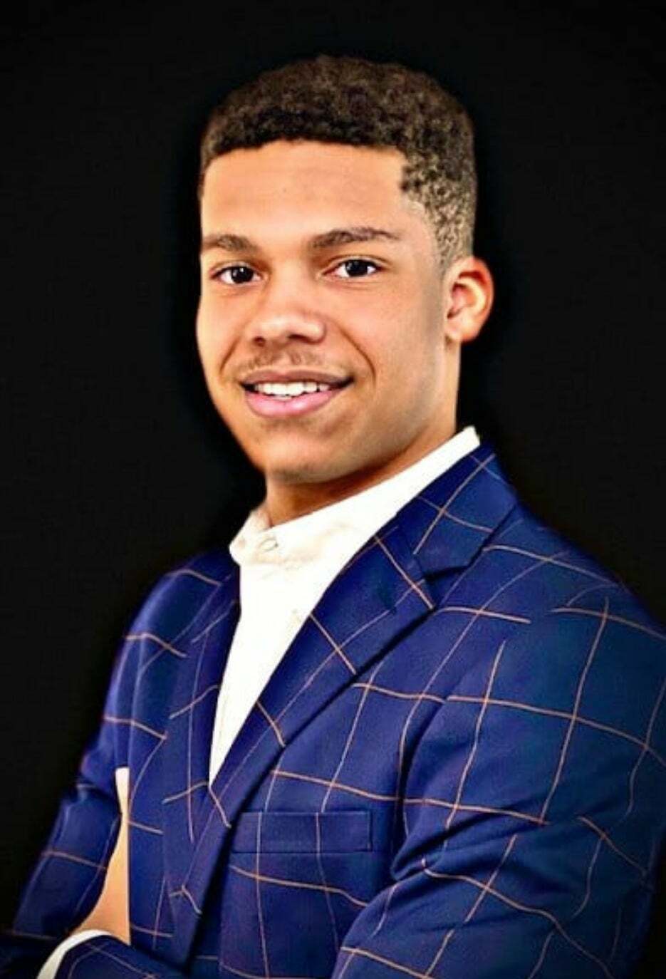 Herbert Perez, Real Estate Salesperson in Miami, World Connection