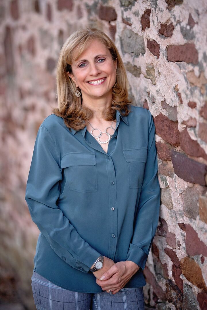 Nancy McHenry, Real Estate Salesperson in Newtown, Hearthside