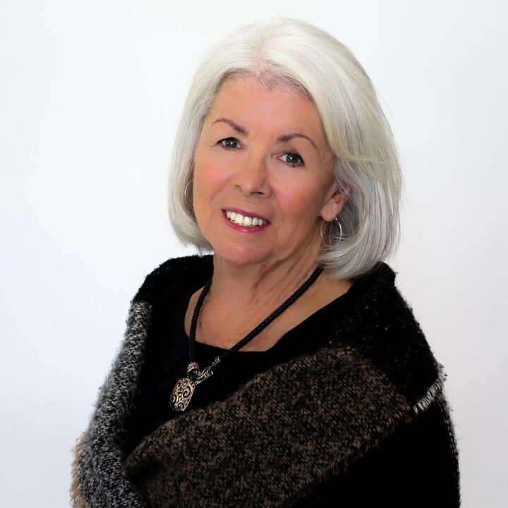 Jane Wilson, Real Estate Salesperson in Temecula, Affiliated