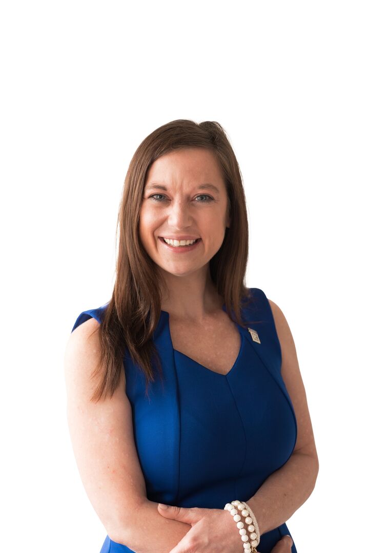 Angie Stuckwisch, Real Estate Salesperson in Newburgh, ERA First Advantage Realty, Inc.