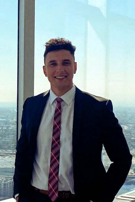 Carlos Arellano, Sales Associate in Irvine, Platinum Properties