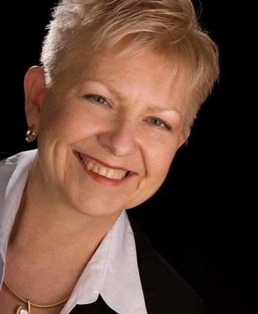 Roberta Hutchings,  in South Bend, Circle