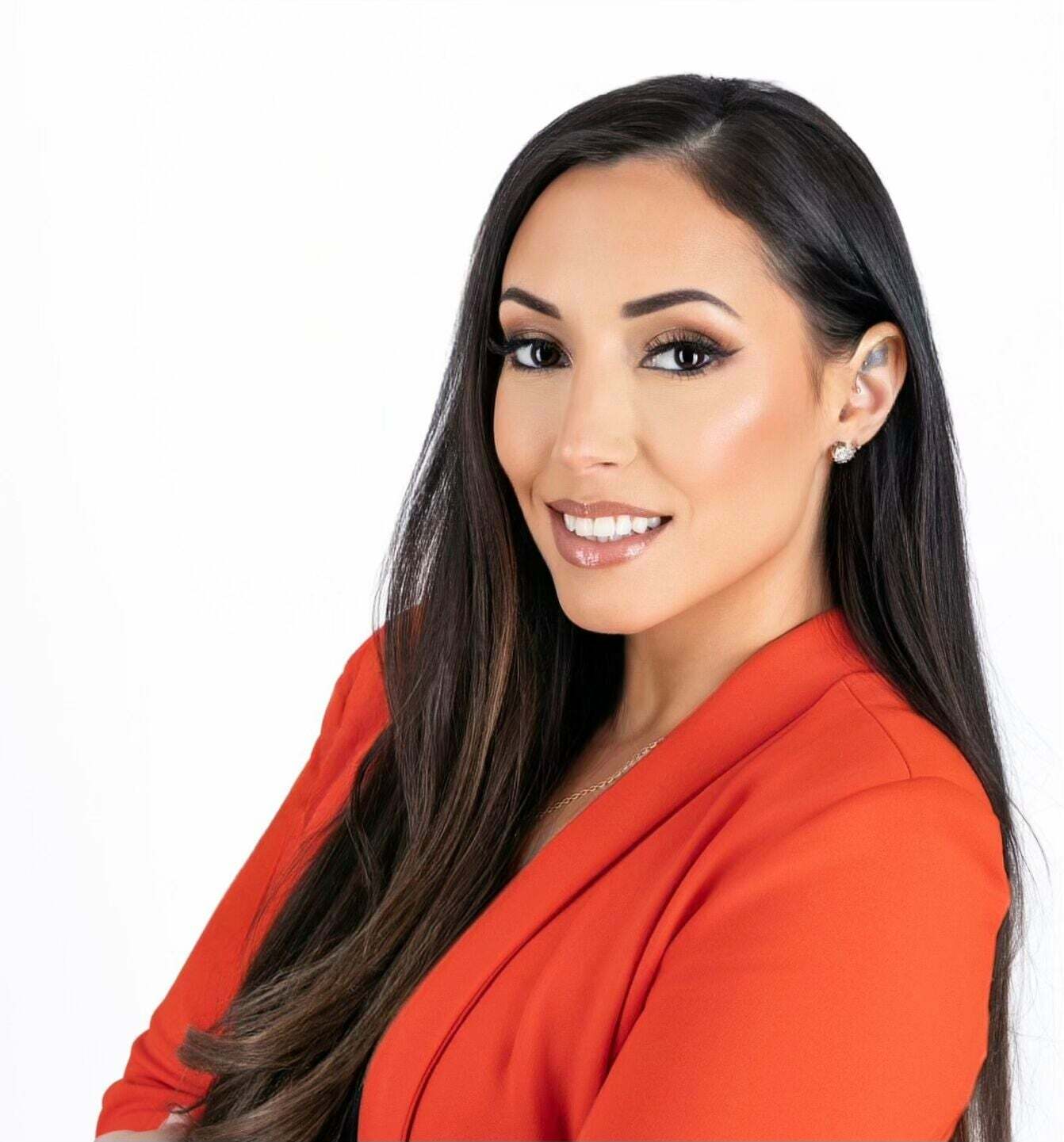 Jennifer DaSilva, Associate Real Estate Broker in Union, Preferred Realty, Inc.