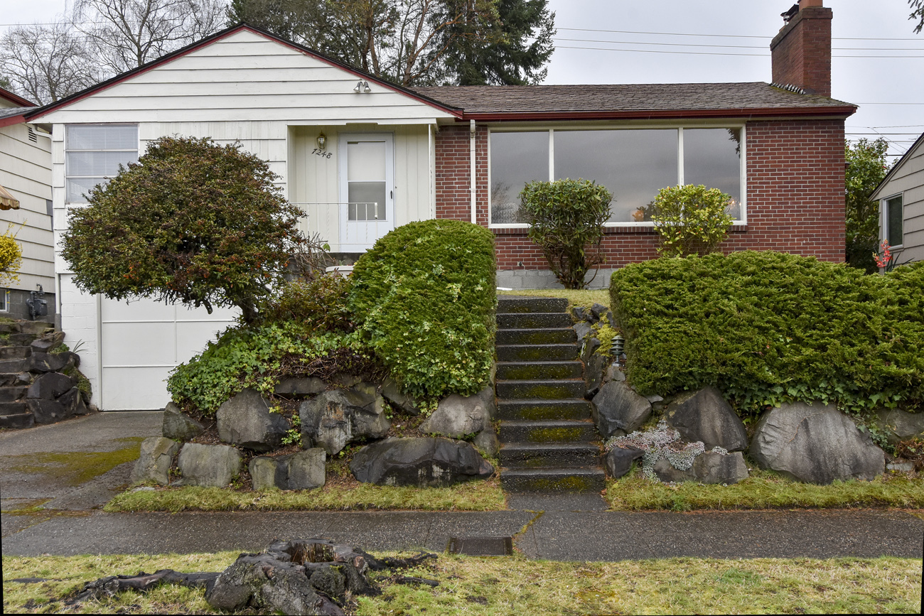 Property Photo: 7248 29th Ave NE WA 98115