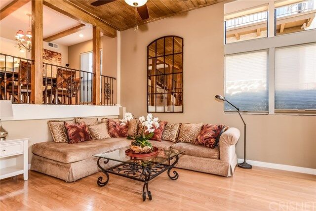 Property Photo:  23481 Park Sorrento, Calabasas, Ca  CA 91302 