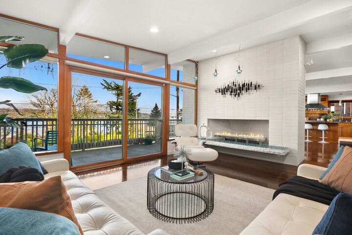 Property Photo:  6345  Wilson Avenue S  WA 98118 