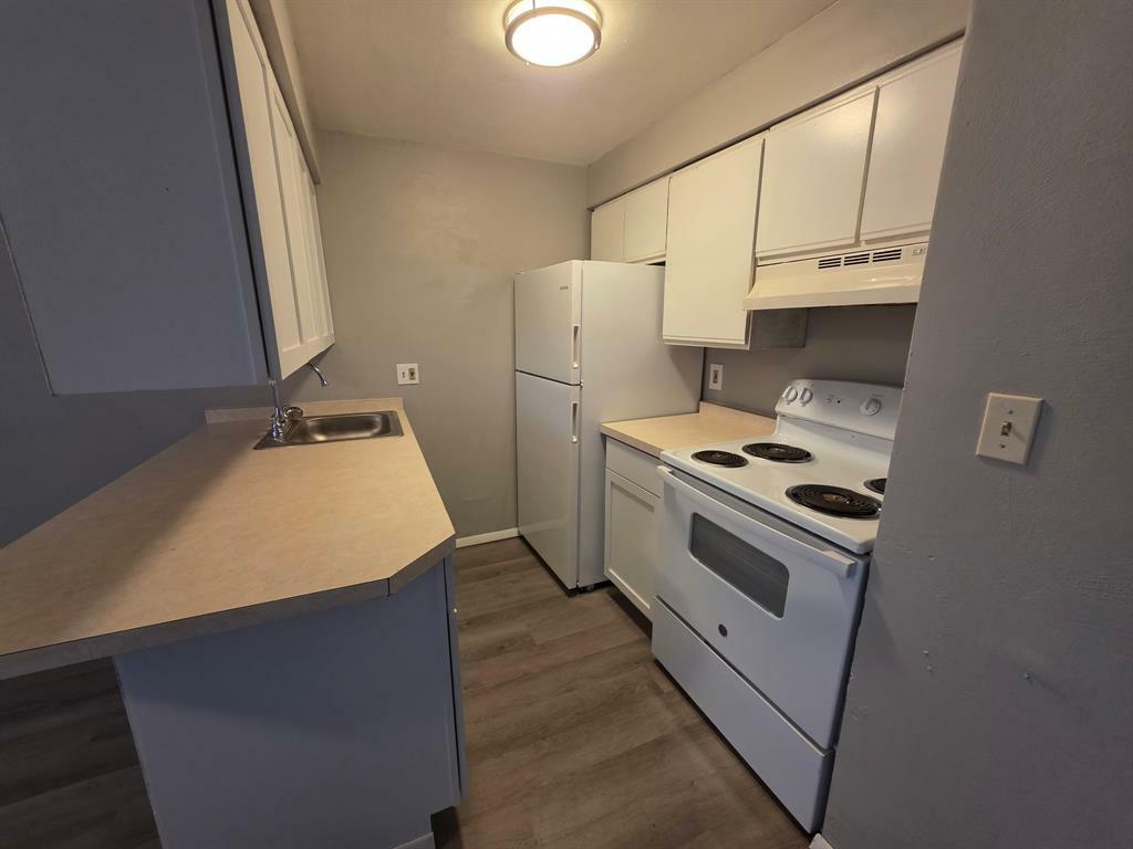 Property Photo: 802 North Street 1 NY 13760