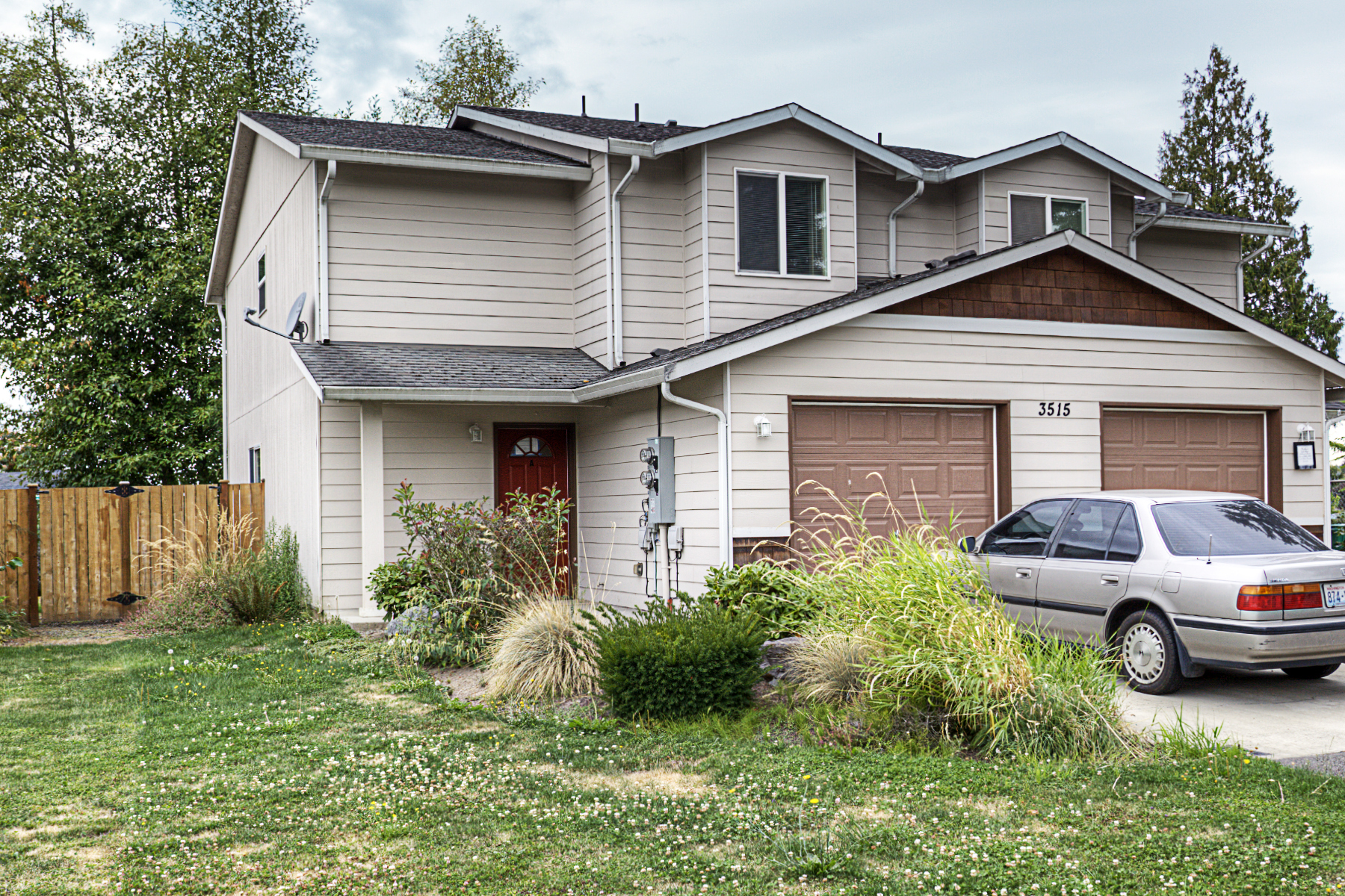 Property Photo: 3515 k st se 3515 K St SE WA 98002