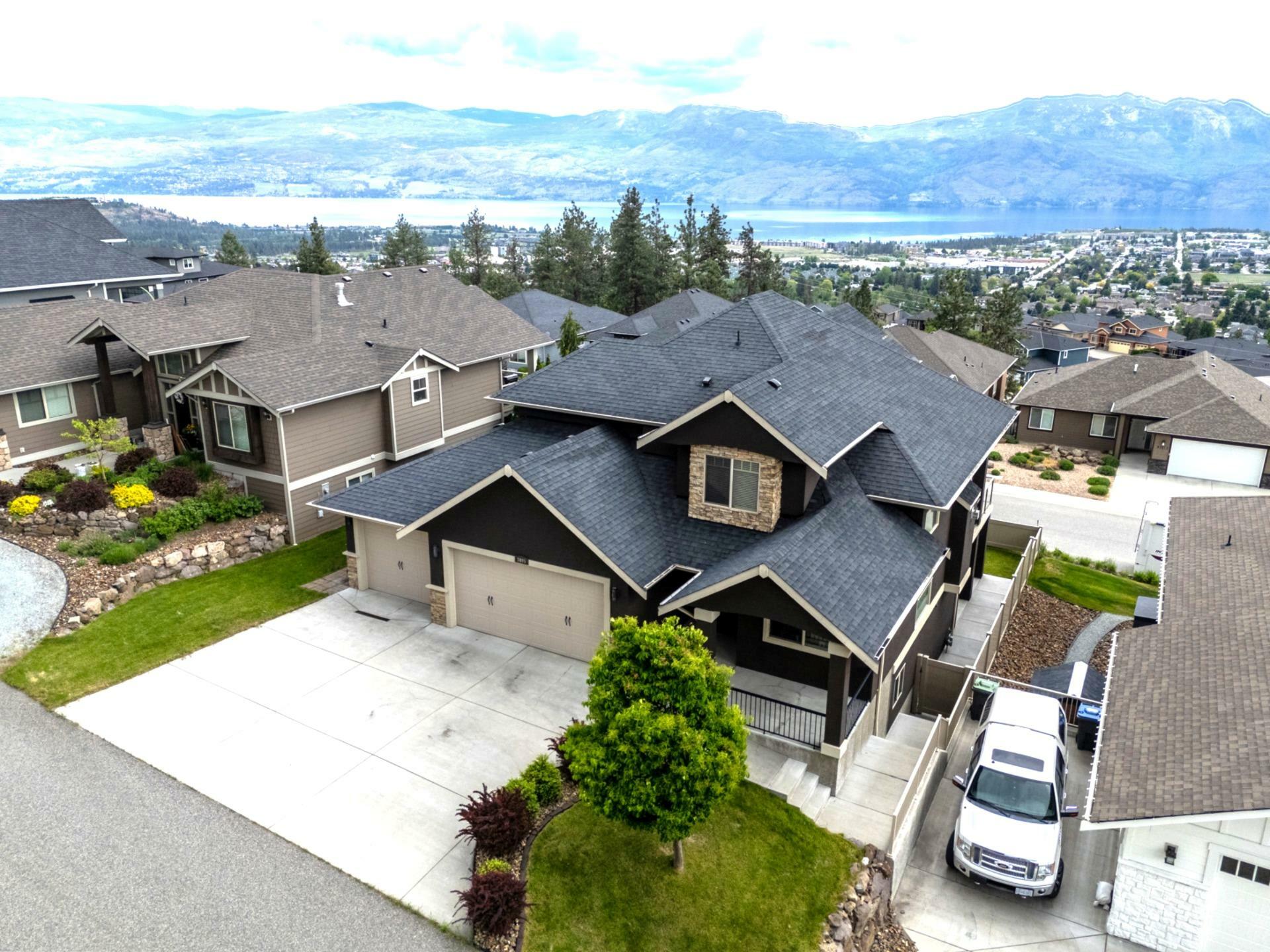 Property Photo: 3095 Sageview Road BC V4T 3H2