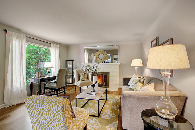 Property Photo: Living room 9125 35th Ave NE WA 98115
