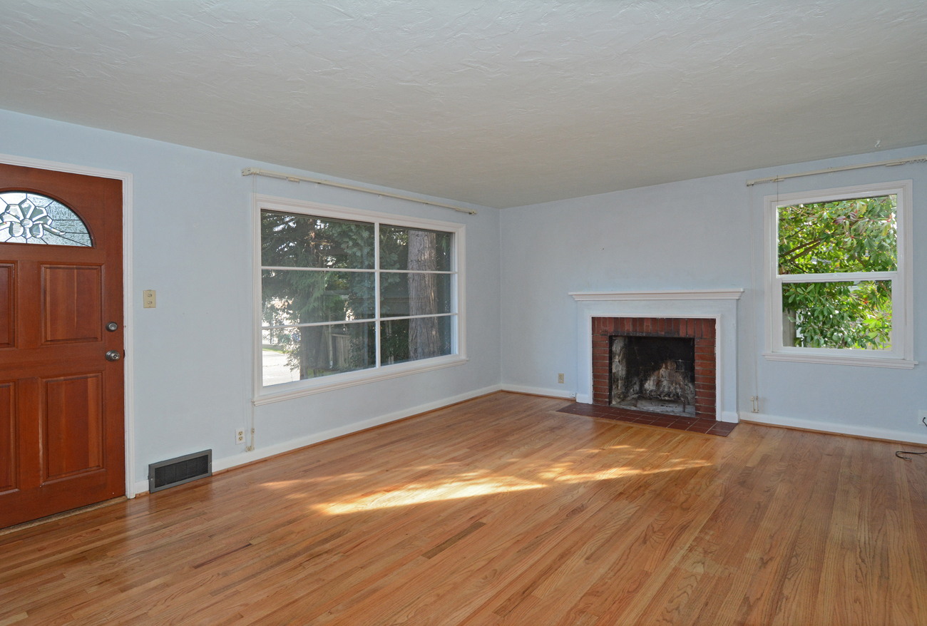 Property Photo: Living room 8415 40th Avenue SW  WA 98136 