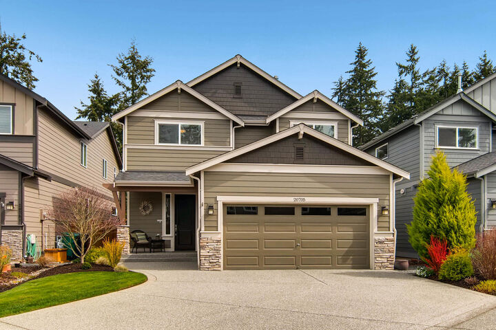 20705 1st Ave W  Lynnwood WA 98036 photo