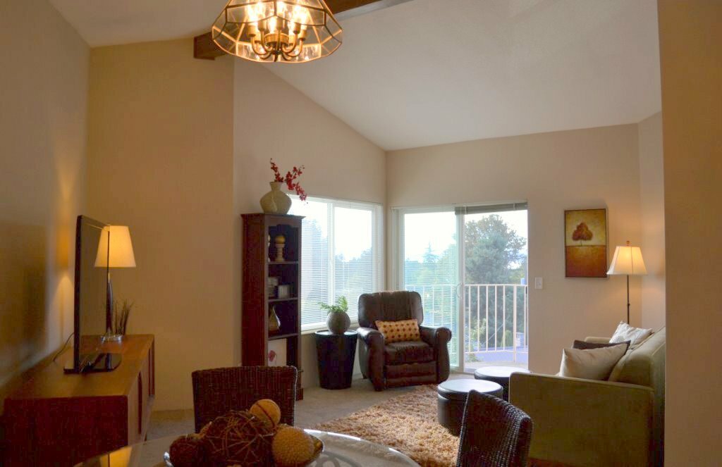 Property Photo: Top-floor, vaulted nest 135 N 105th St 304  WA 98133 
