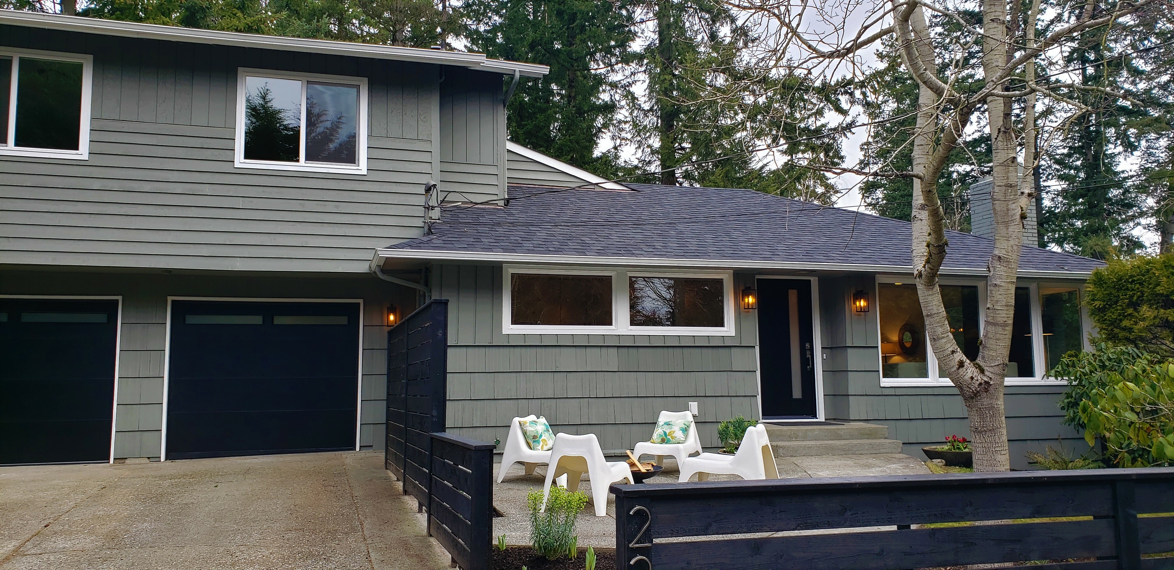 Property Photo:  2224 NE 168th St  WA 98155 