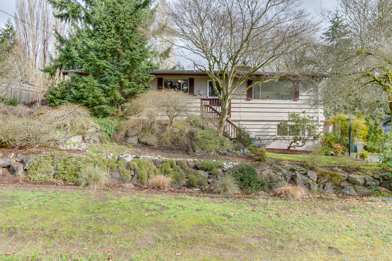 Property Photo: 18420 61st Place NE WA 98028