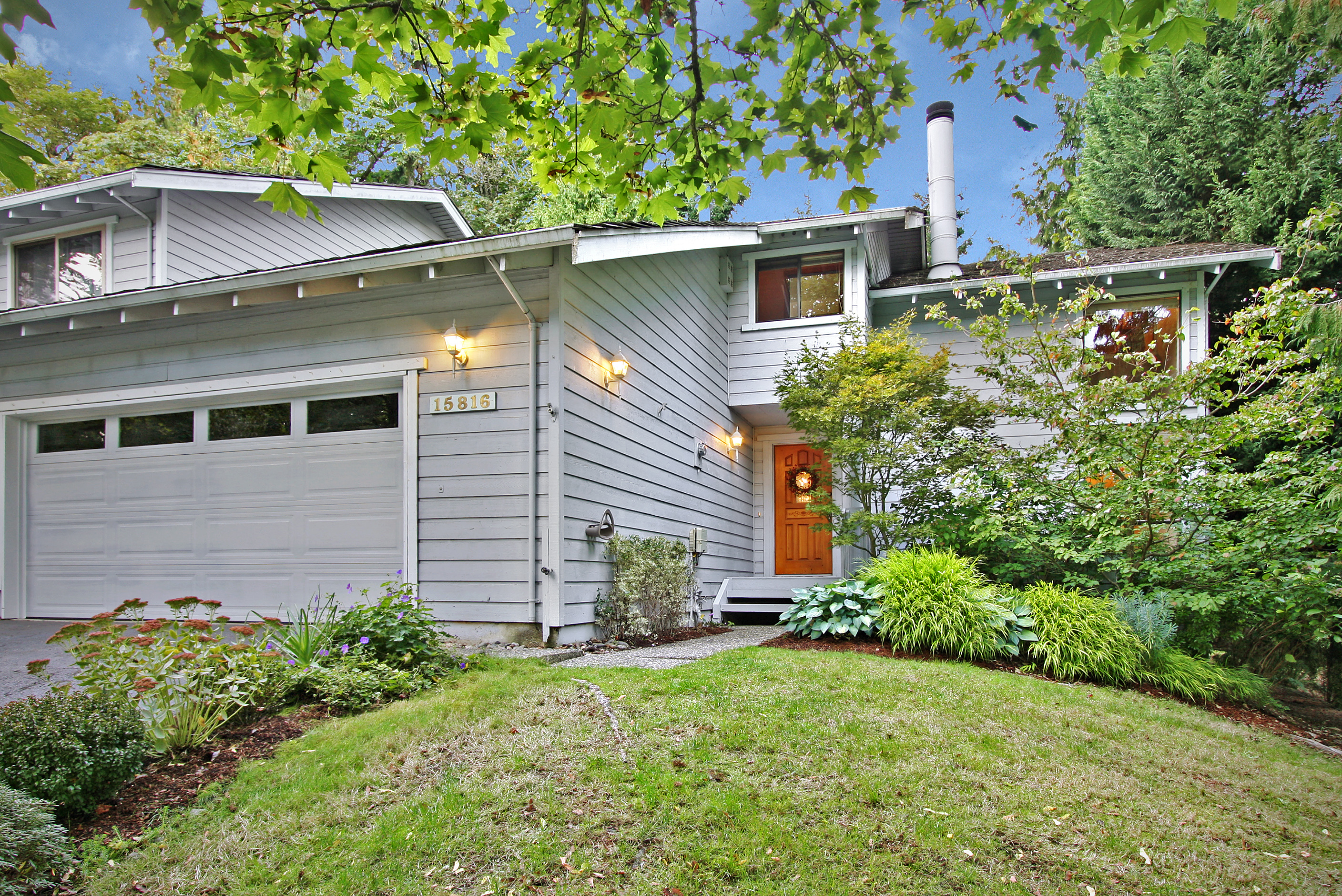 Property Photo:  15816 NE 67th Place  WA 98052 