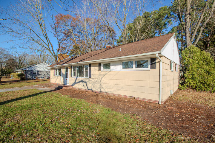 Property Photo:  111 Francis Drive  MD 21804 