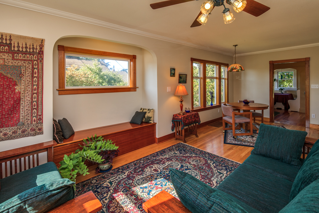 Property Photo: Living room 2601 Cherry St WA 98225