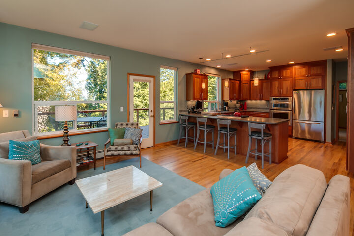 Property Photo: Newer northwest craftsmen style home 4205 Harrison St WA 98229