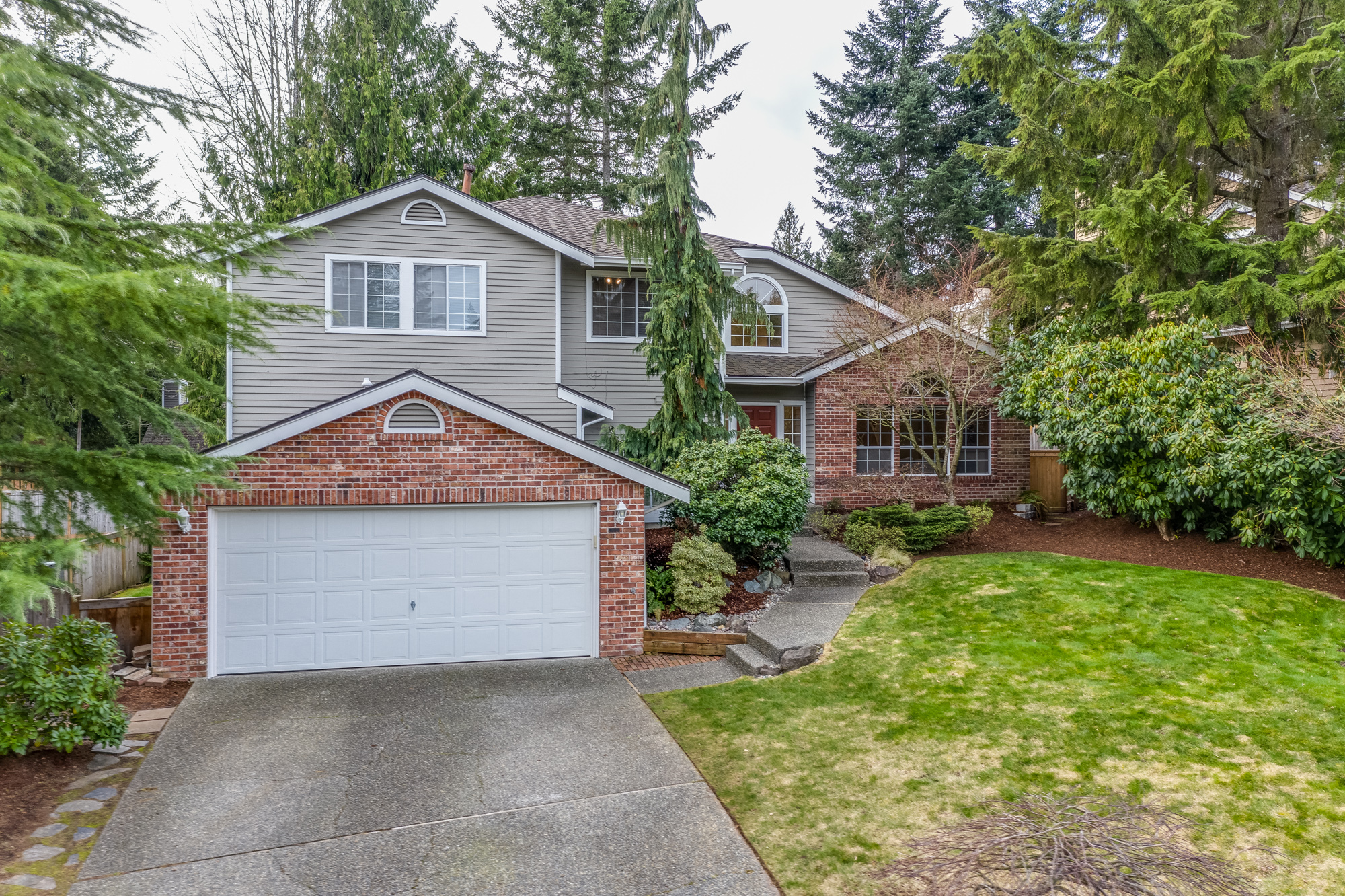 Property Photo: 13813 177th Place NE WA 98052