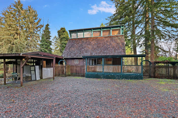 Property Photo: Front of House 6425 Skinner Rd  WA 98252 
