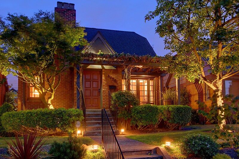 Property Photo: 8056 Jones Ave NW WA 98117