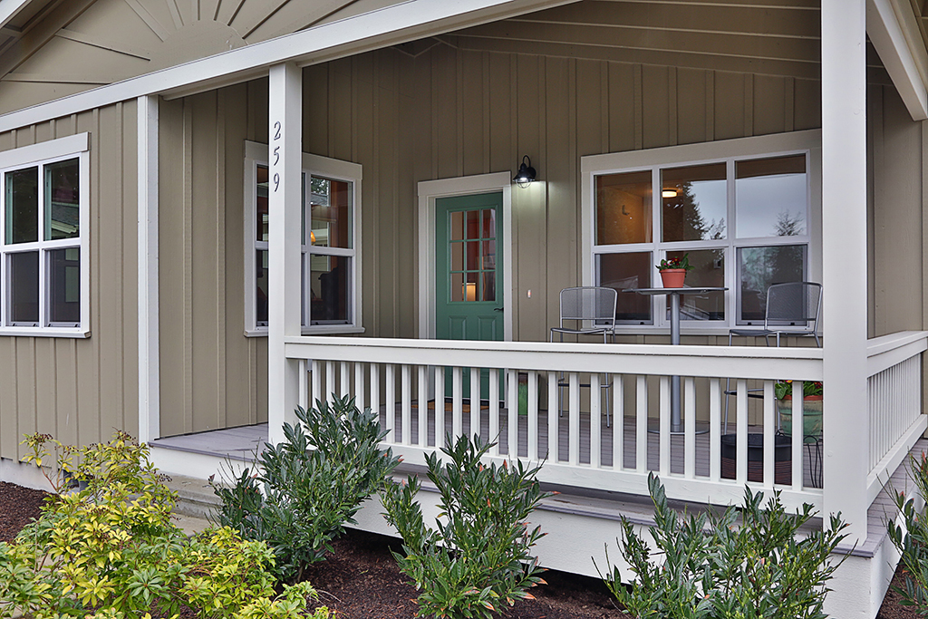 Property Photo: 259 Laurel Lp WA 98260
