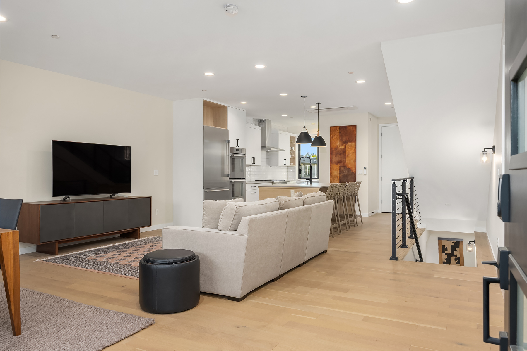 Property Photo: 330 3rd Avenue S C WA 98033