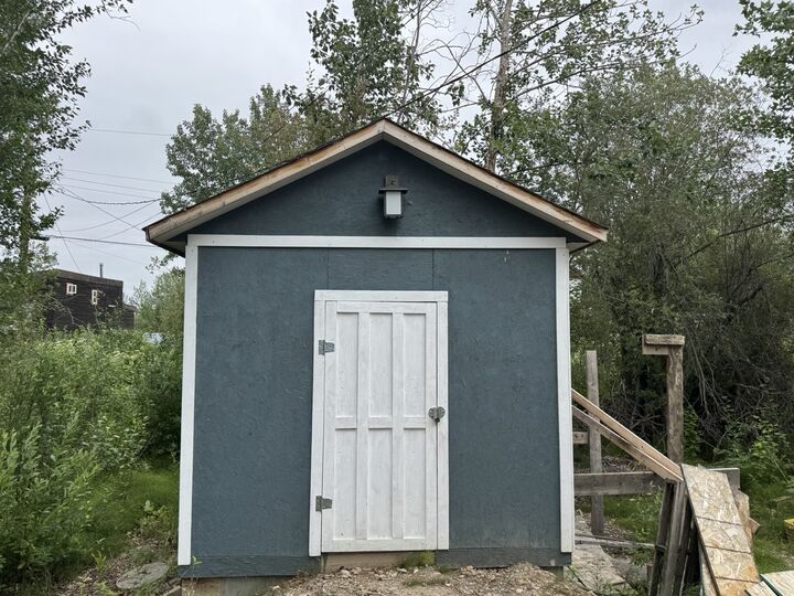 Property Photo:  9 102 Street  NT X0E 0R9 