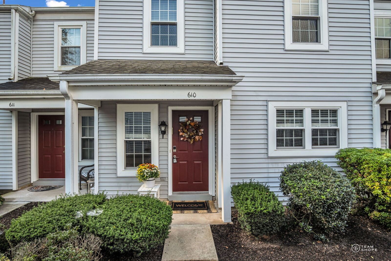 Property Photo:  610 Cambridge Court  PA 17078 