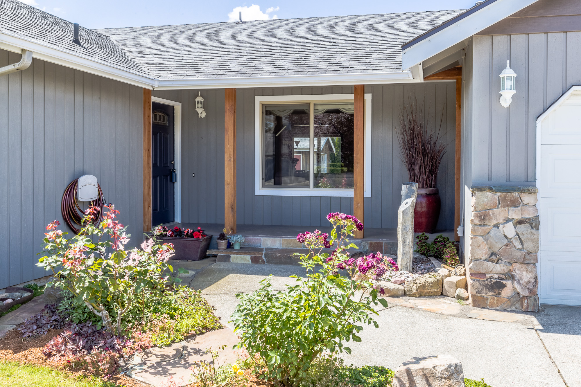 Property Photo: 703 Woodview Court  703 Woodview Ct  WA 98264 