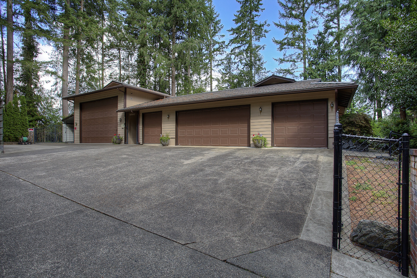 Property Photo:  4115 105th St Ct NW  WA 98332 