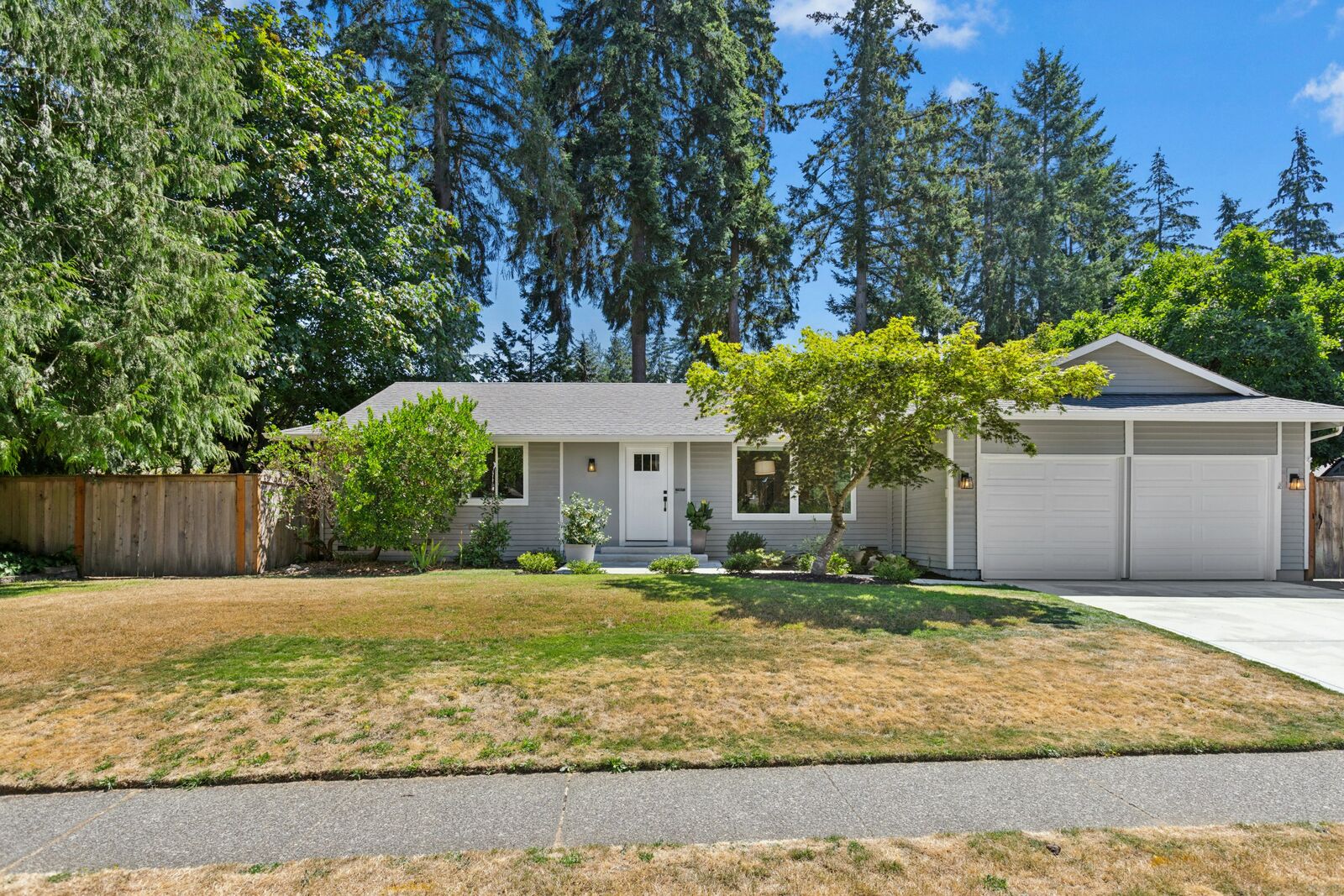 Property Photo:  11815 NE 143rd Street  WA 98034 