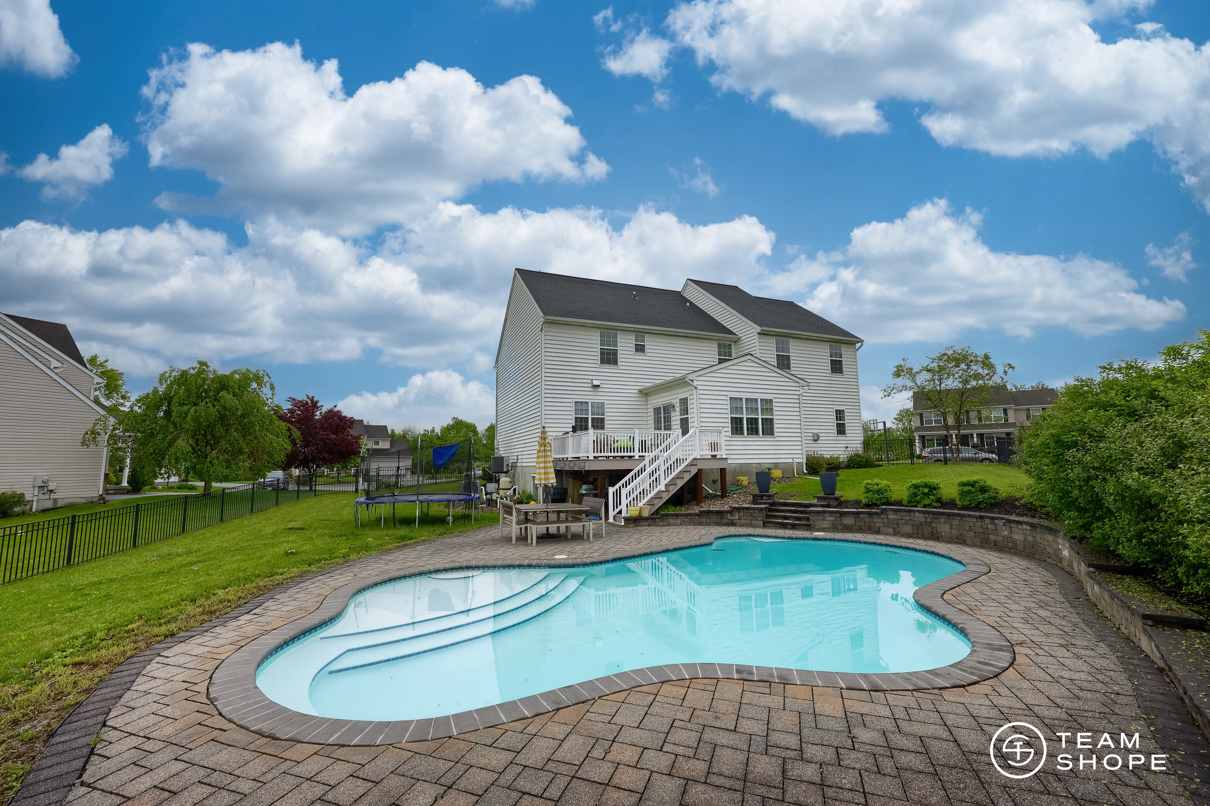 Property Photo: 1889 Creek View Drive PA 17078