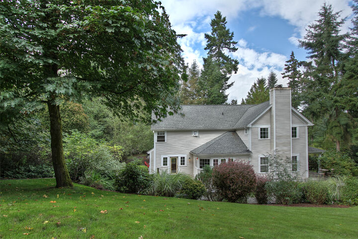 8499 NE Grizdale Lane  Bainbridge Island WA 98110 photo