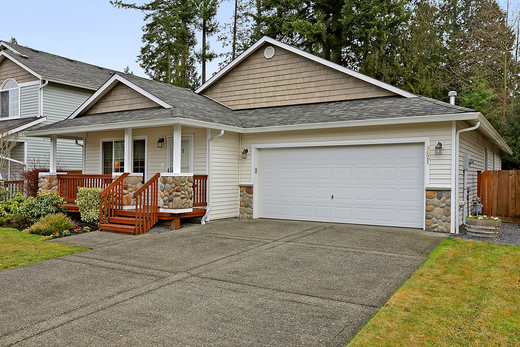 Property Photo: Rambler in south everett 9621 25th Dr SE  WA 98208 