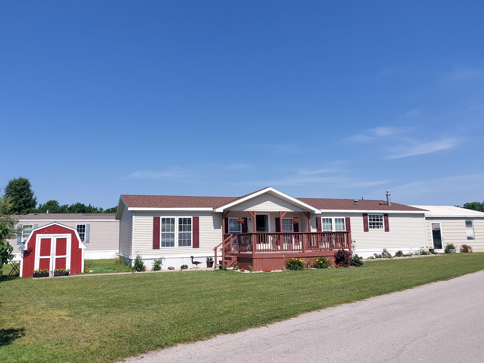 Property Photo: 4627 Violet Lane MI 49685