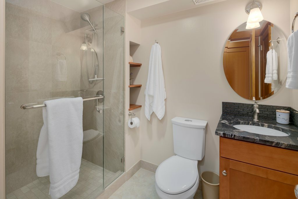 Property Photo: Main Floor Bedroom & Bath 10535 Alton Ave NE  WA 98125 