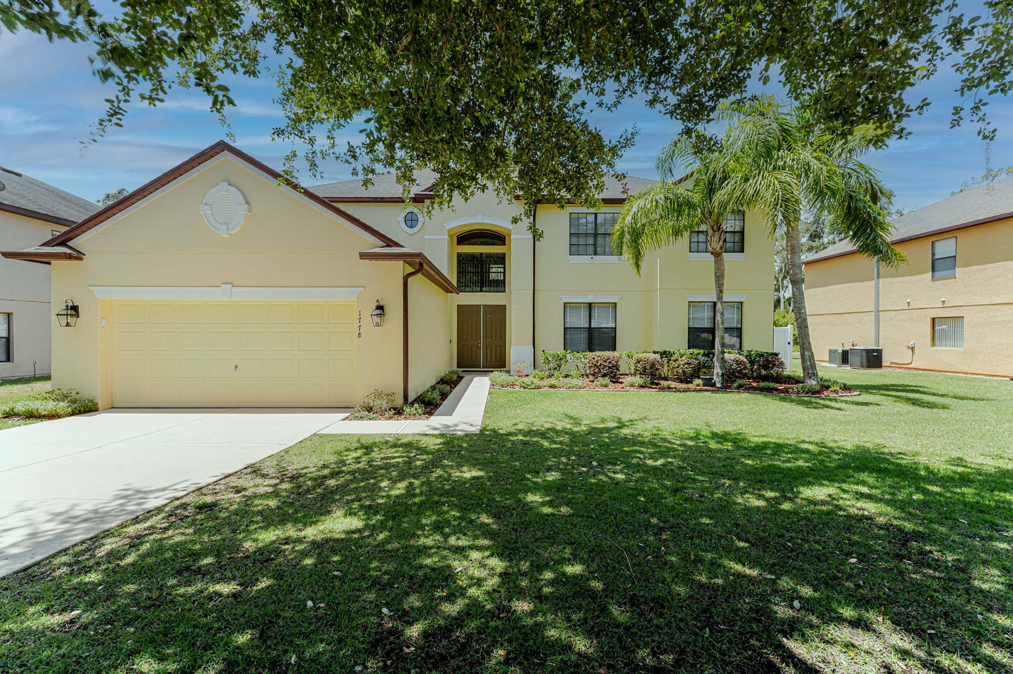Property Photo: 1778 Waterside Oaks Drive FL 32763
