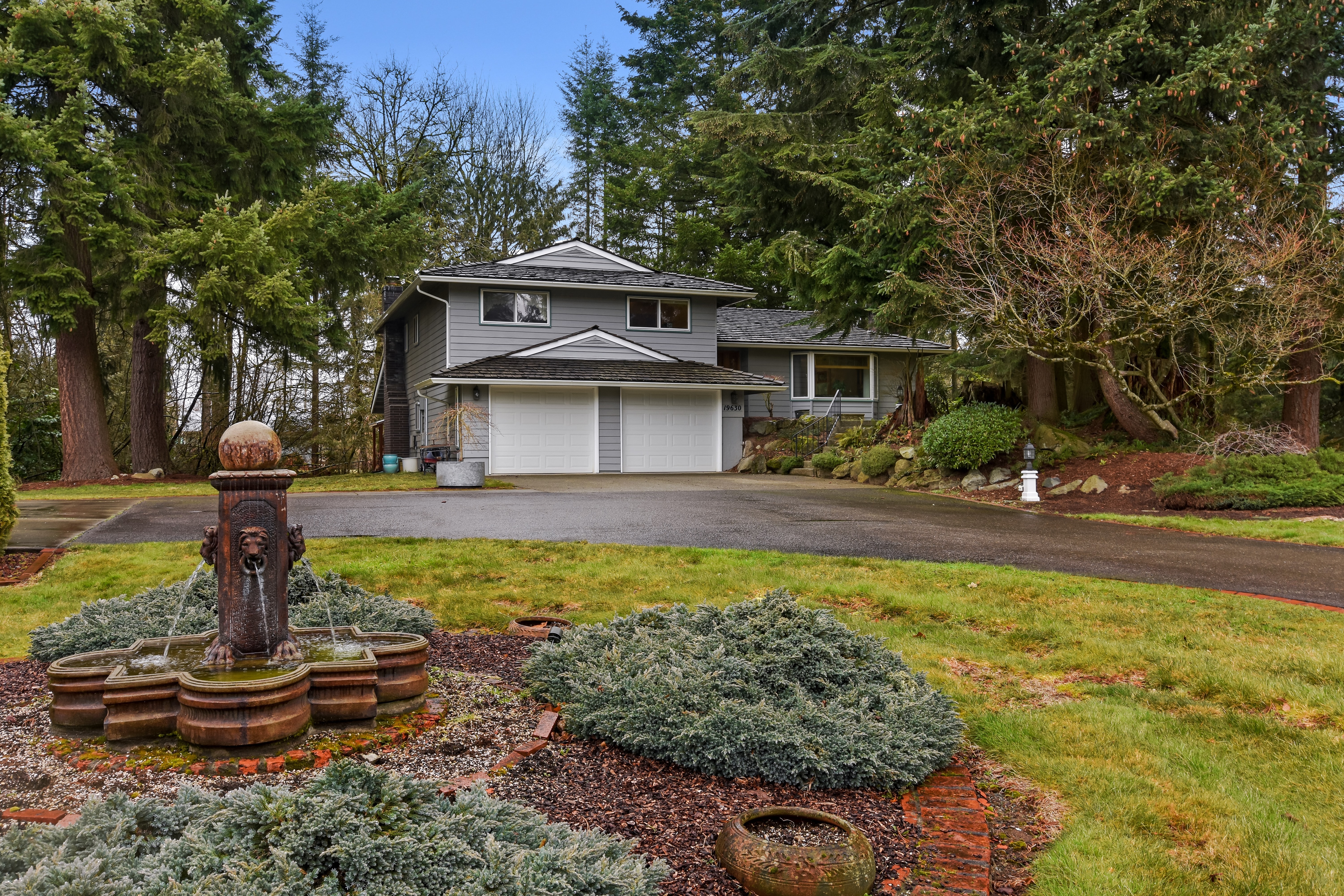 Property Photo: 19630 SE 189th Place WA 98058