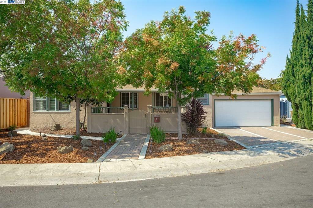 Property Photo:  1753 139th Ave  CA 94578 