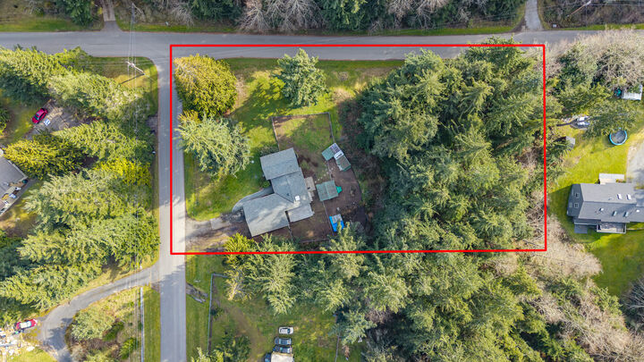 Property Photo:  744  Spitfire Lane  WA 98277 