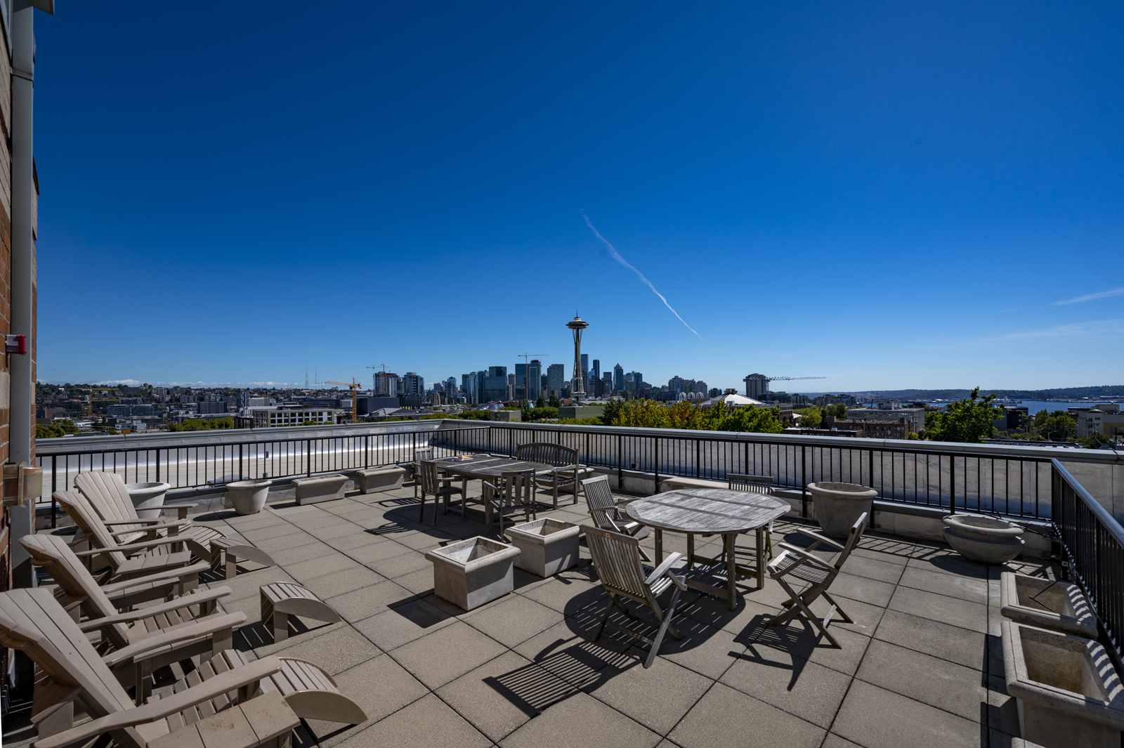 Property Photo: Roof Top Deck 720 Queen Anne Ave N 506  WA 98109 