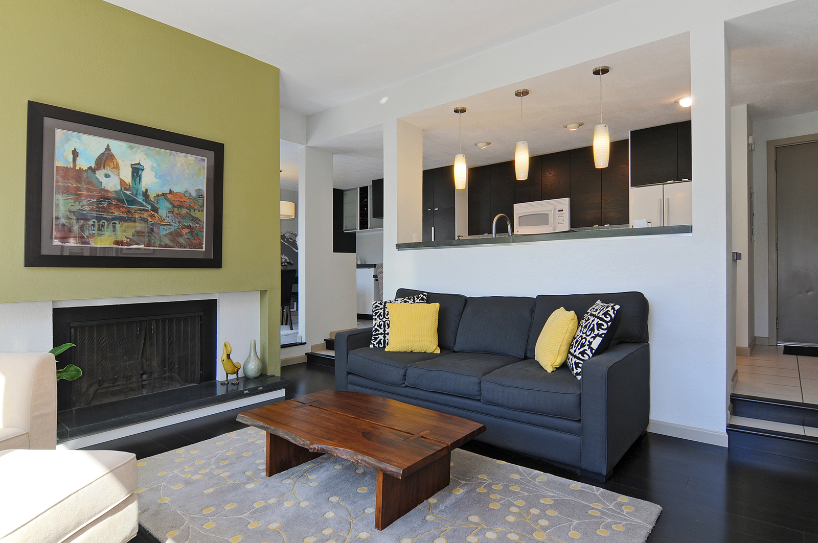Property Photo: Great room 2510 W Manor Place 412  WA 98199 