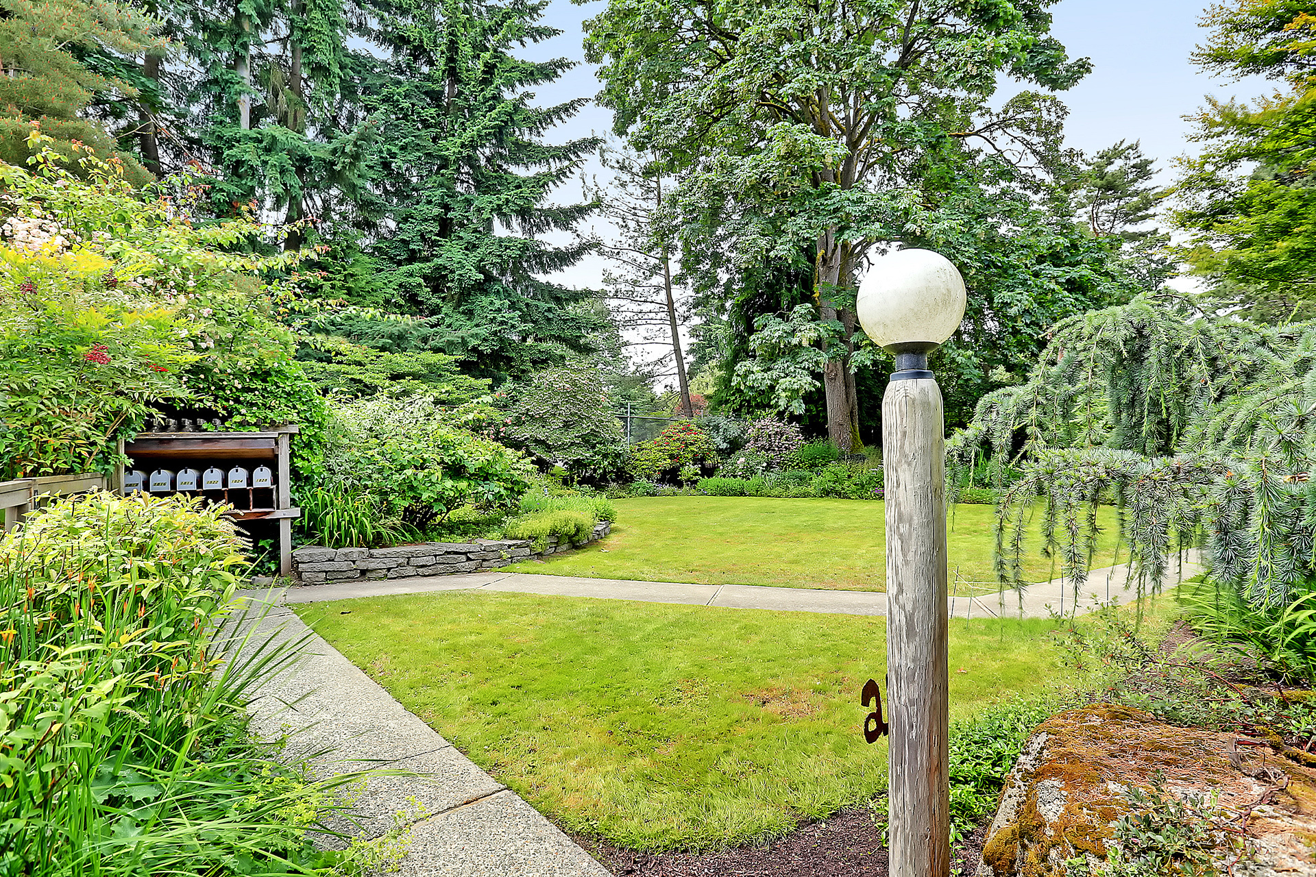 Property Photo: Garden Area 1816 37th Ave E  WA 98112 