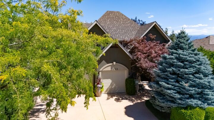 Property Photo:  3063 Thacker Drive  BC V1Z 1X5 